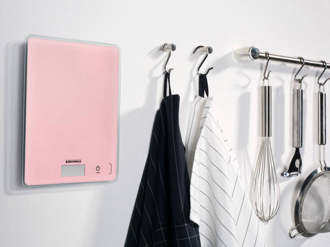Soehnle KWD Page Compact 300 Delicate Rosé Digitale Küchenwaage mit Wandbefestigung Wägebereich (max.)=5 kg Rosa