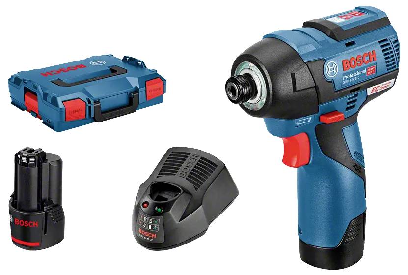 Ein Bosch Akku-Schraubendreher-Set enthält ein Elektrowerkzeug, Ladegerät, Akku und Transportkoffer. Das Werkzeug hat ein blau-schwarzes Design.