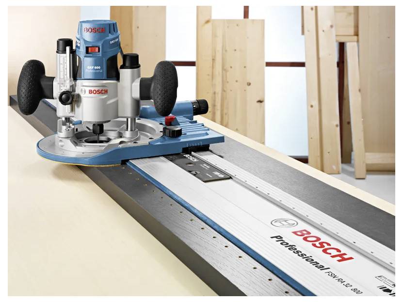 Bosch Professional FSN RA 32 800 Führungsschiene Lochraster