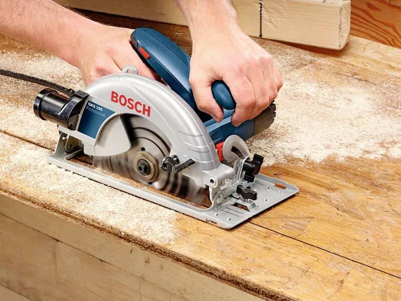 Bosch Professional Handkreissäge Schnitttiefe max. (90°) 70mm 1400W