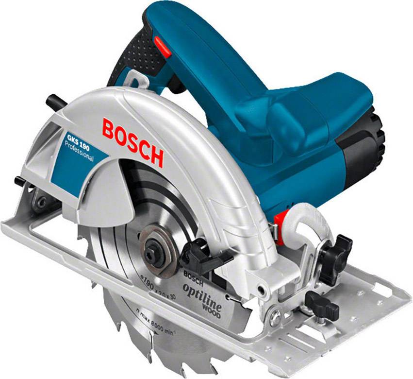 Eine blaue und silberne Handkreissäge mit der Aufschrift 'Bosch' auf dem Gehäuse, geeignet für Holzarbeiten.