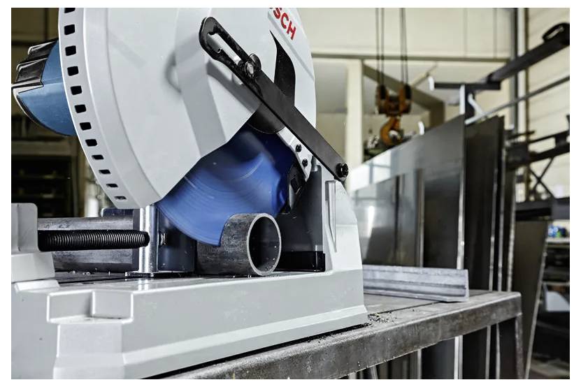 Bosch Professional Metalltrennsäge 2000W