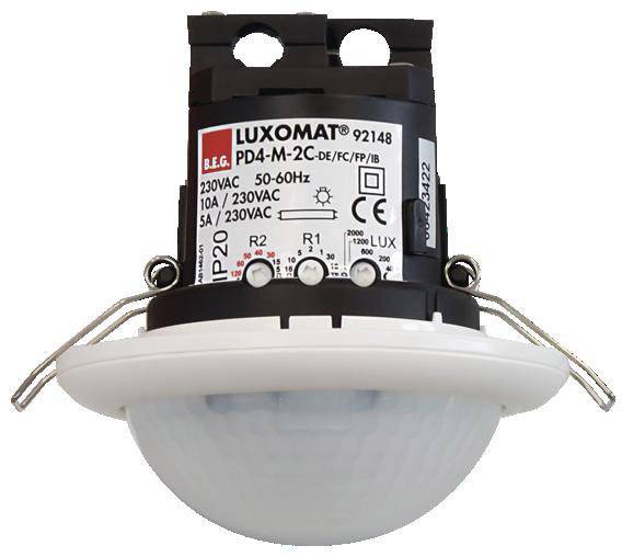 B.E.G. Brück 92148 Unterputz Präsenzmelder 360° Relais Weiß IP20