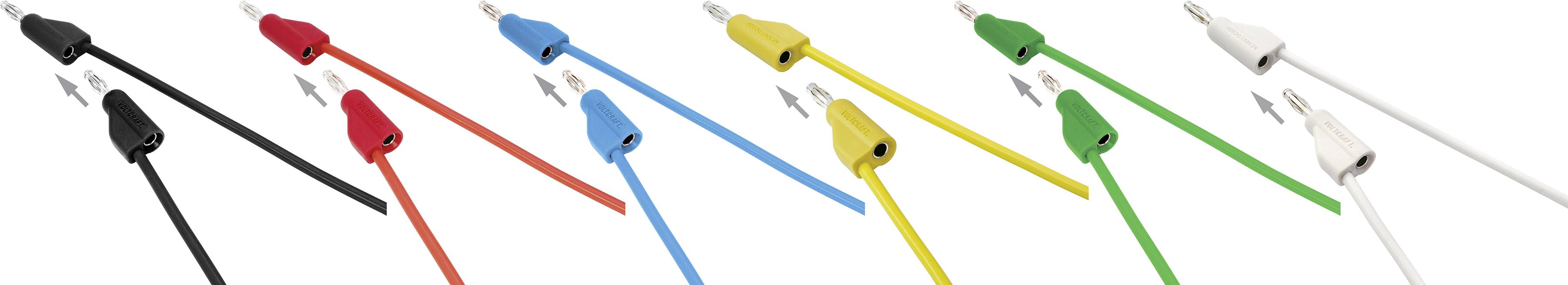 Ein Satz farbiger Bananenstecker-Kabel: schwarz, rot, gelb, blau, grün und weiß, jeweils mit Metallspitze am Ende.
