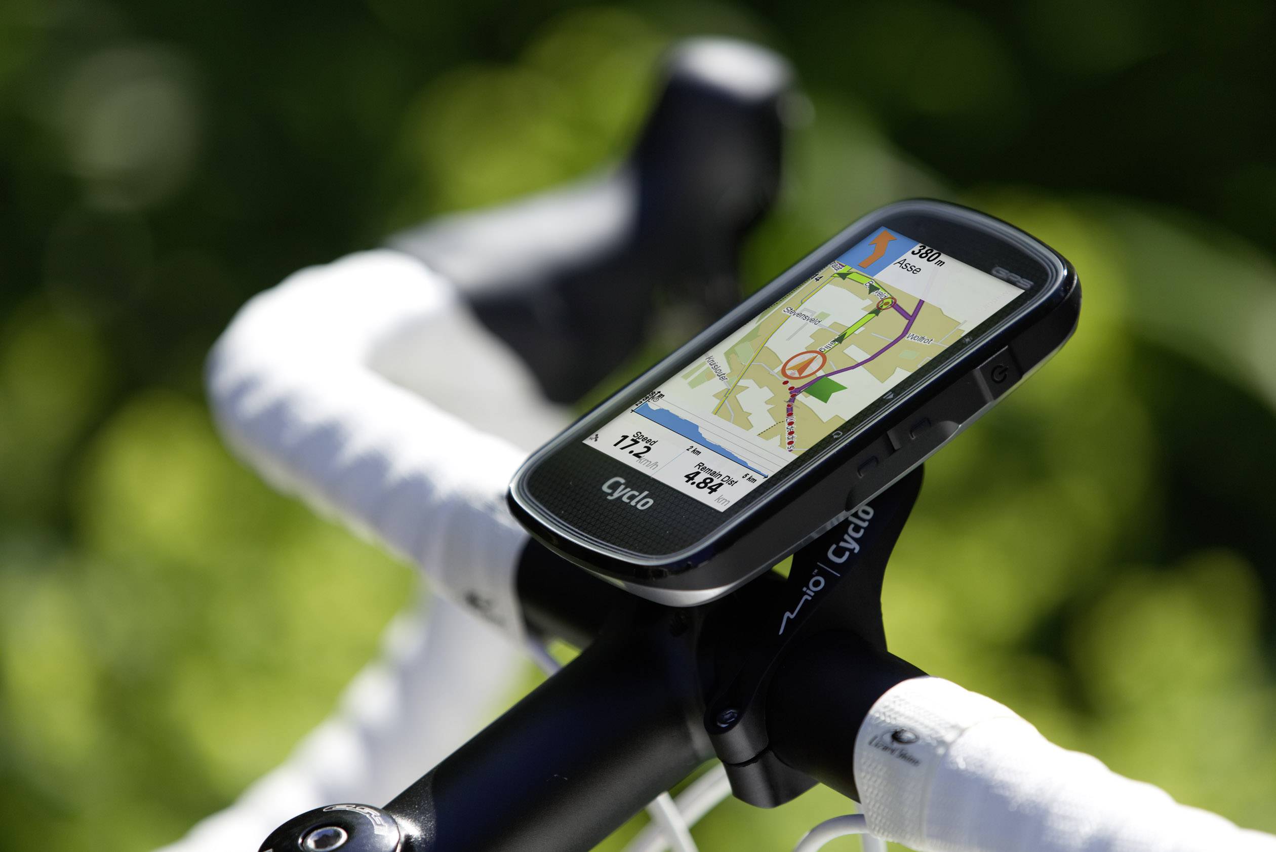 MIO CYCLO 405 Fahrrad-Navi Fahrrad Europa spritzwassergeschützt, Bluetooth®, GPS