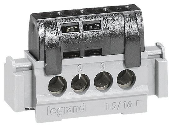 'Legrand 1.5/16' grauer elektrischer Steckverbinder mit schwarzen Nummern 1, 2, 3, 4. Vier Anschlusslöcher unten sichtbar.