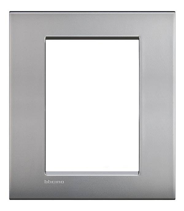 Legrand Rahmen Living&Light Grau LNC4826NK 1St.