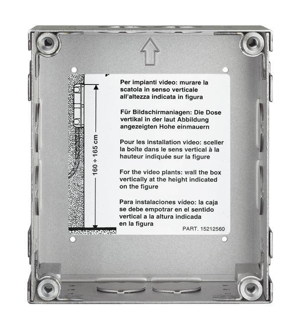 Metallschachtel zur Wandmontage mit Anweisungen für vertikale Installation von Videoanlagen in mehreren Sprachen.