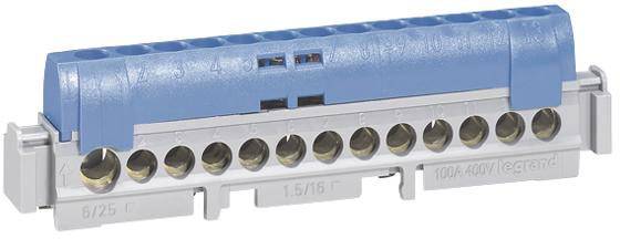 Ein blauer elektrischer Verbindungsklemmblock mit mehreren Anschlussmöglichkeiten, montiert auf einer grauen Basis.
