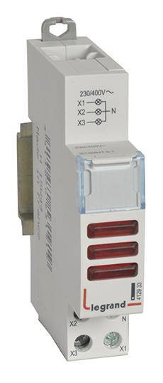 Ein elektrisches Schaltgerät von Legrand. Oben befinden sich Anschlussklemmen für Stromkreise, darunter rote Kontrollleuchten. Geeignet für 230/400V Stromsysteme.