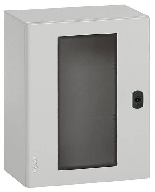 Metallschrank mit glastüriger Front und Schloss, geeignet für die Aufbewahrung von Elektronikkomponenten oder Werkzeugen.