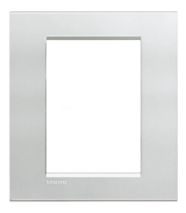 Legrand Rahmen Living&Light Silber LNA4826AG 1St.
