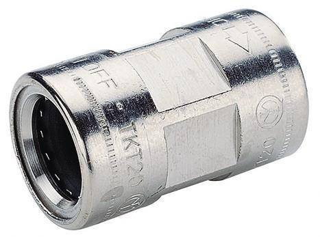 Metallischer Rohrverbinder, zylindrisch, mit Beschriftungen und glatter Oberfläche, verwendet für Rohrinstallationen.