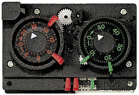 Theben FRI 77h-2 Hutschienen-Zeitschaltuhr