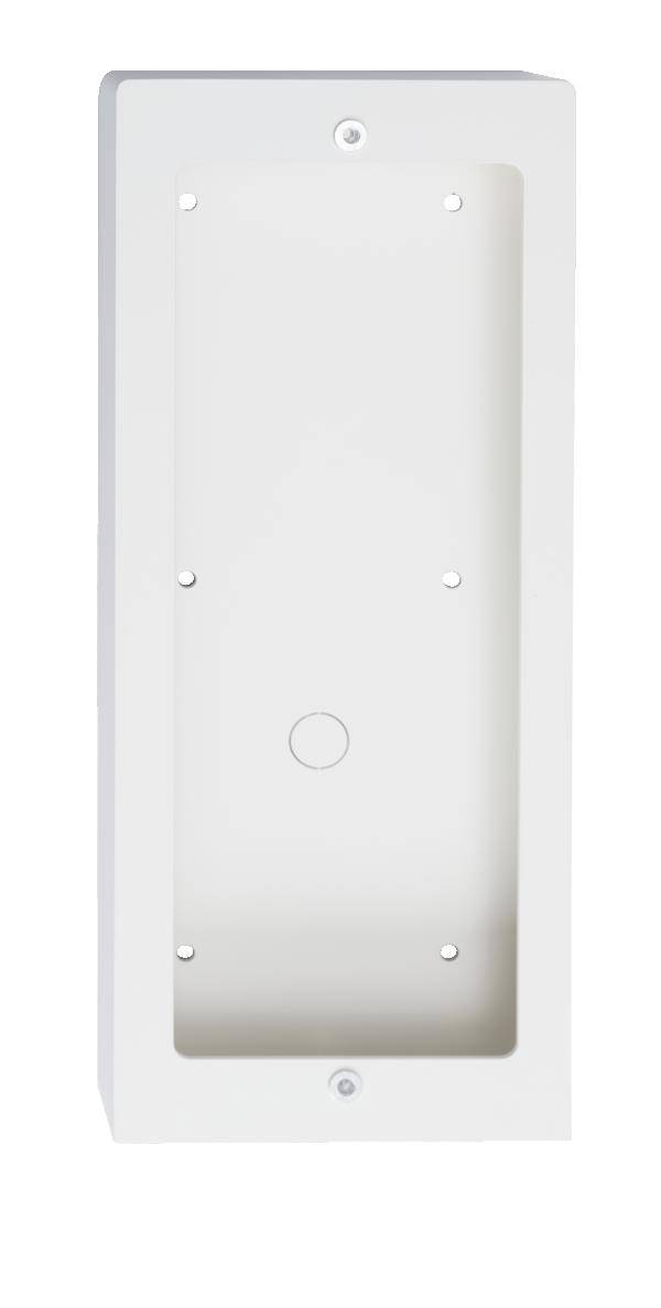 Eine rechteckige, weiße Installationsbox mit mehreren Befestigungslöchern, wahrscheinlich für Elektroinstallationen.