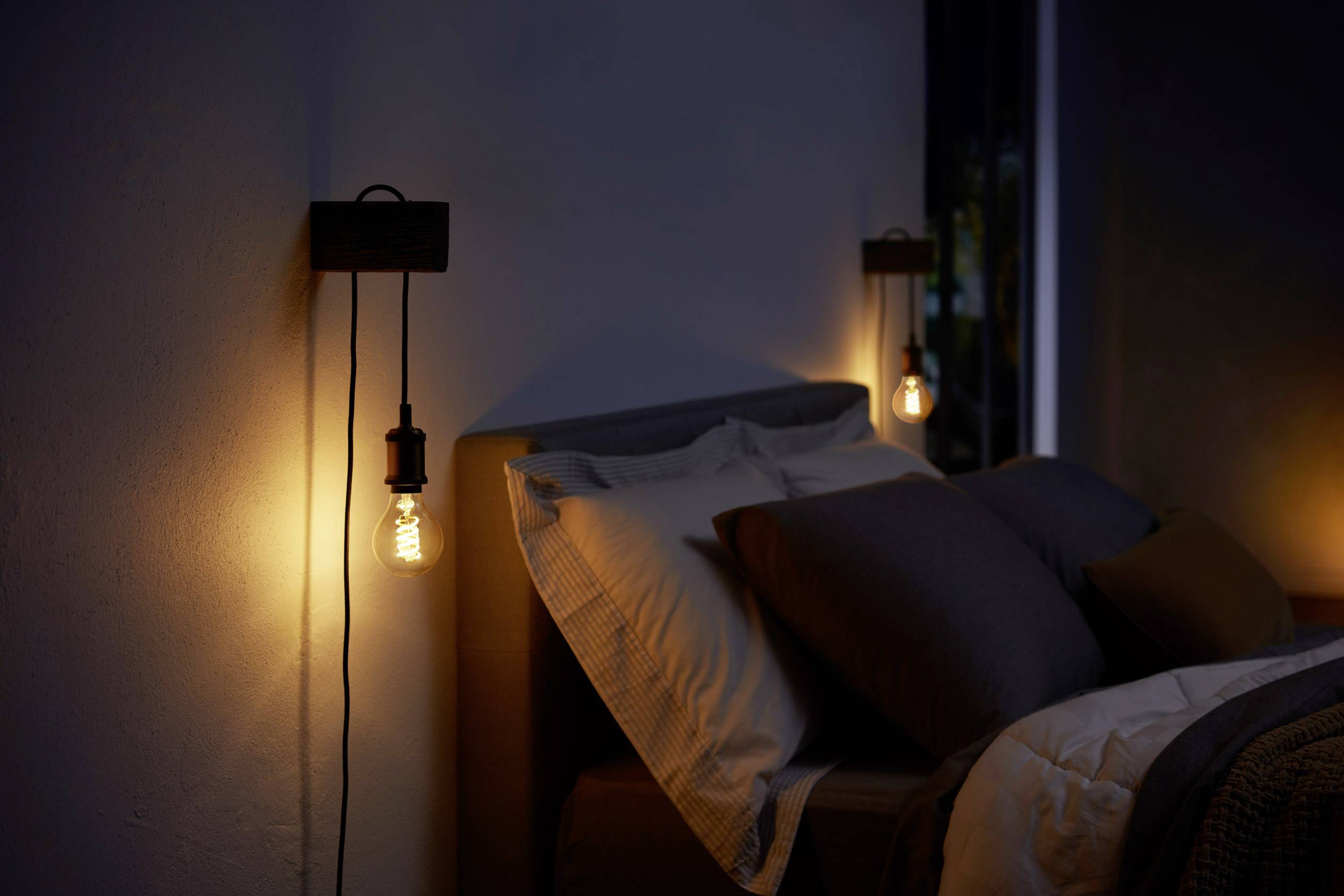 Philips Lighting Hue LED-Leuchtmittel (einzeln) 929002241201 EEK: G (A - G) E27 7W Warmweiß EEK: G (A - G)