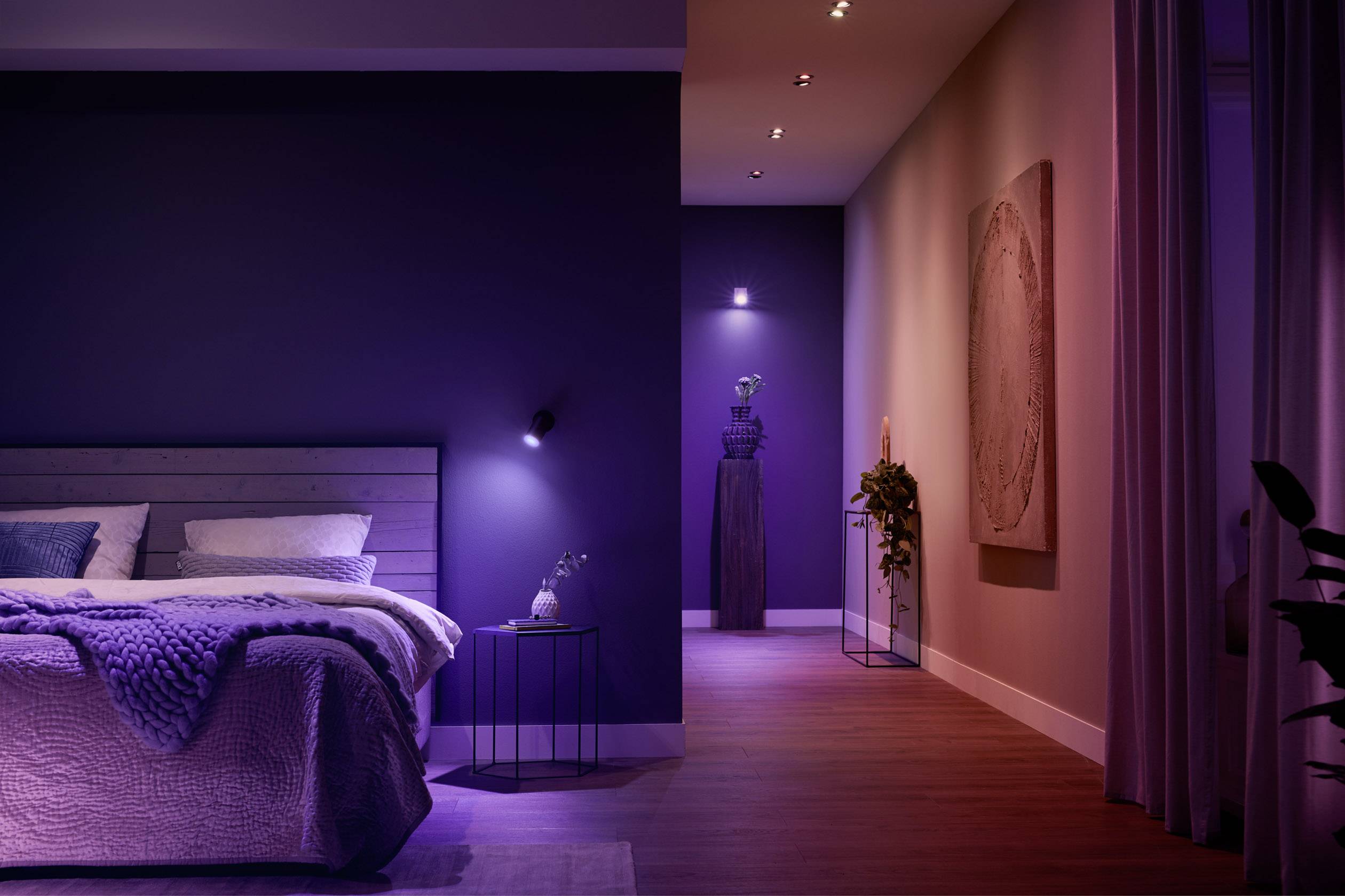 Philips LED LED-Leuchtmittel 929001953101 EEK: G (A - G) White and Color Ambiance GU10 5.7 W RGBW