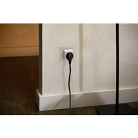 Philips Lighting Hue Zwischensteckdose 2160764smart plug Philips Lighting Hue Zwischensteckdose 2160764smart plug