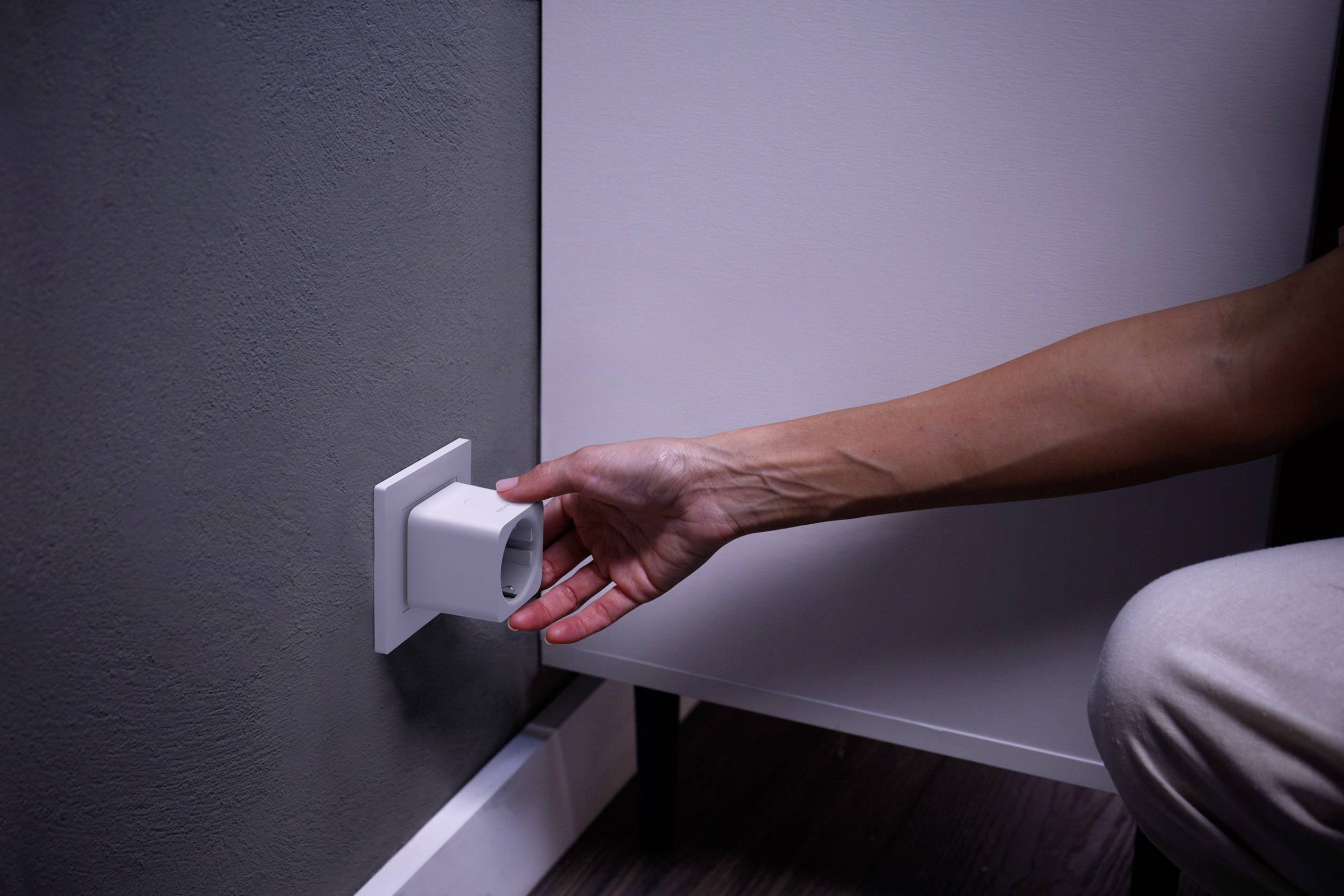 Philips Lighting Hue Zwischensteckdose 2160764smart plug