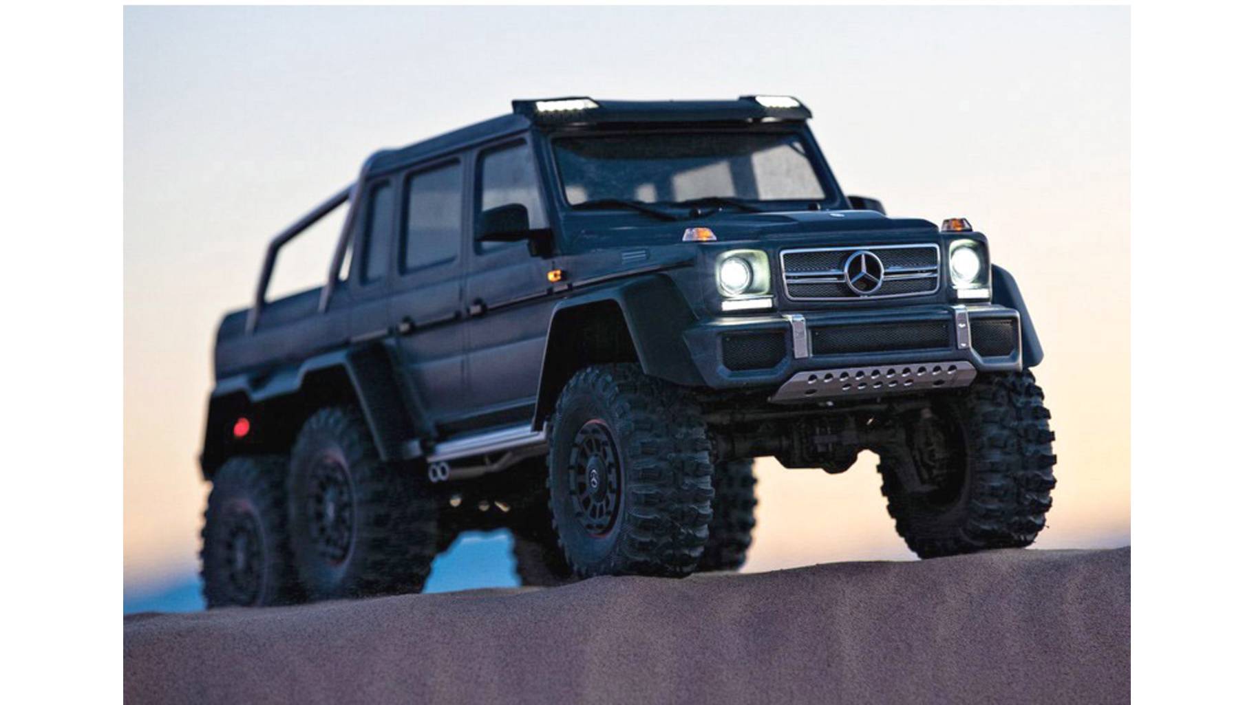 Traxxas Mercedes G63 6x6 Brushed 1 10 Rc Modellauto