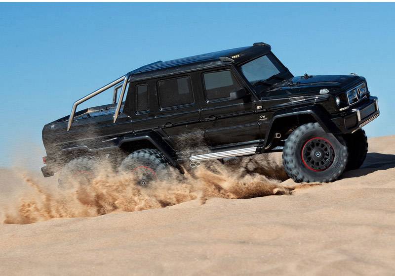 Traxxas Mercedes AMG G63 6x6 Brushed 1:10 RC Modellauto Elektro Crawler Allradantrieb (6WD) RtR 2,4 GHz