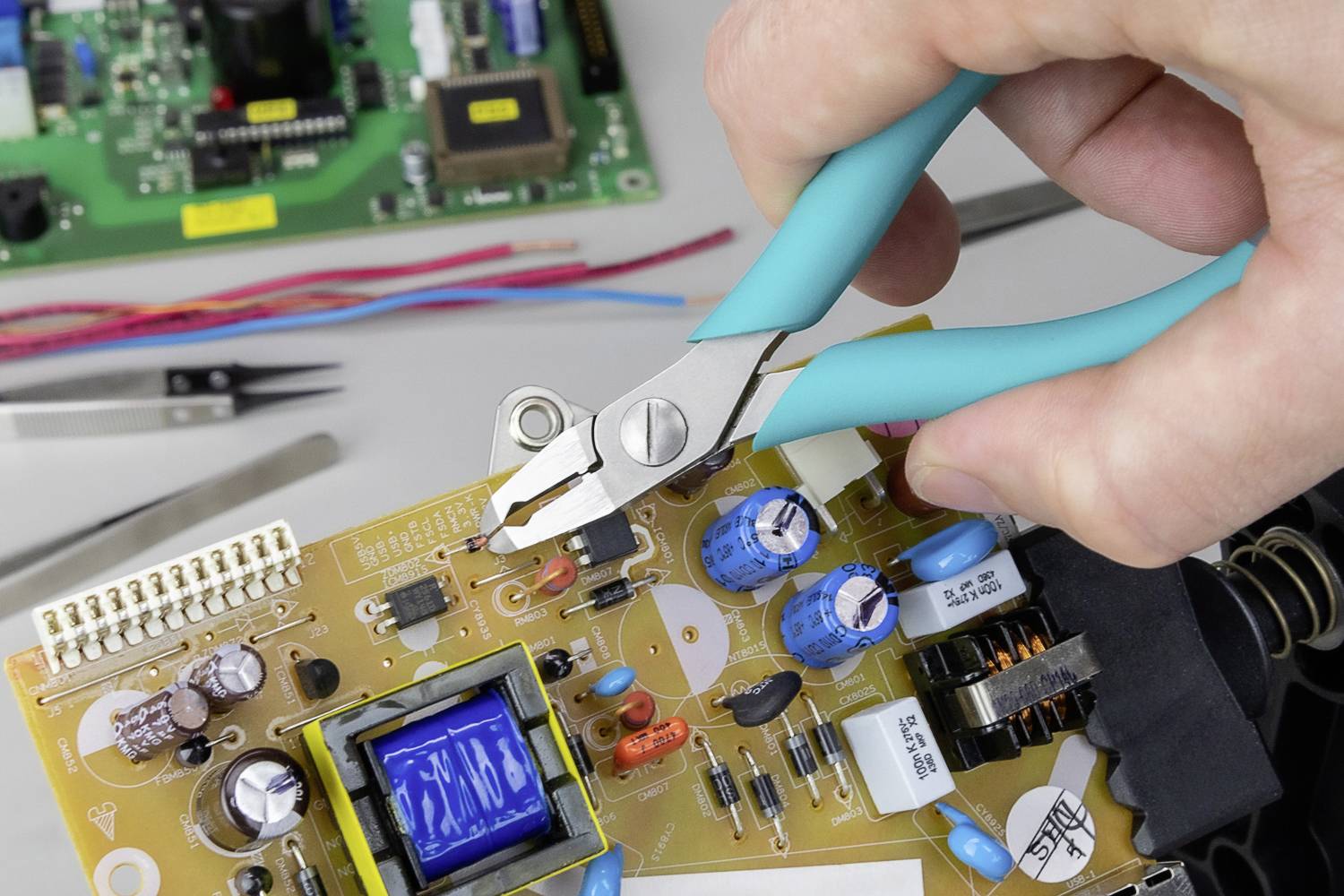 Weller Erem® 2482E ESD Spitzenschneider 135 mm