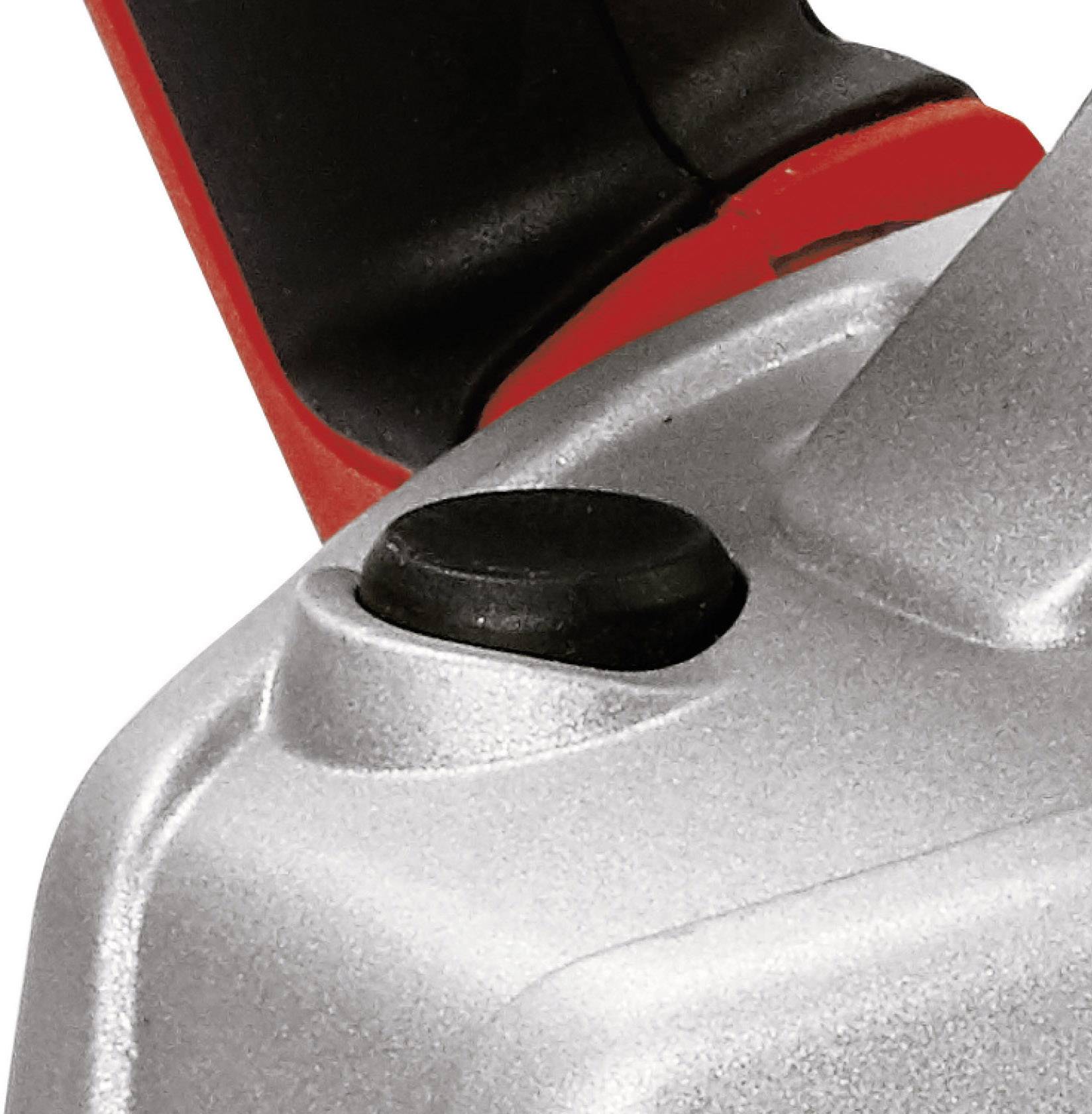 Silbernes Gadget mit schwarzem Knopf und rotem Detail, möglicherweise ein Griff oder Steuergerät.
