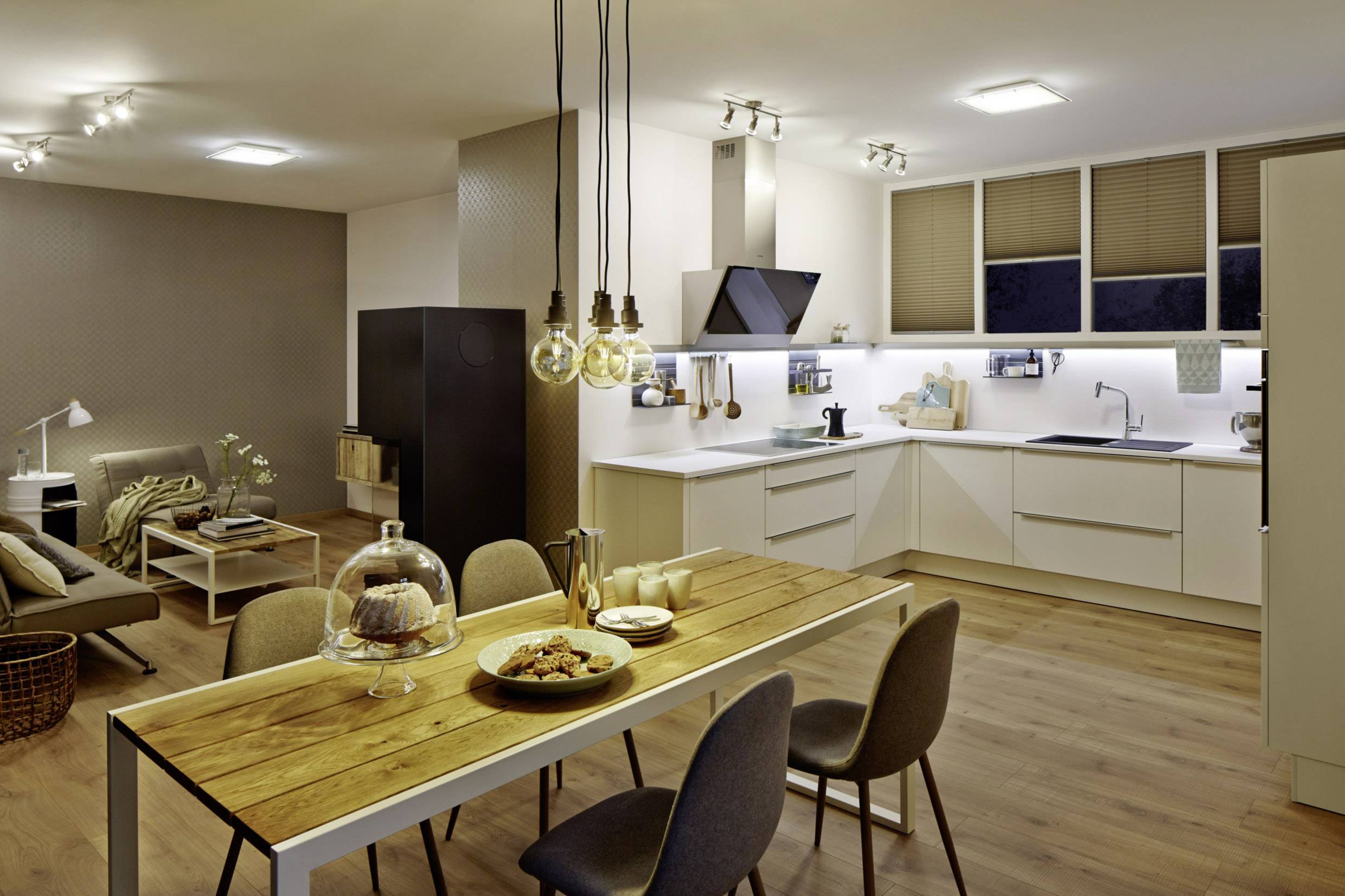 LEDVANCE LED Spot (EU) L 4058075260863 Deckenstrahler LED GU10 18W Nickel (gebürstet)