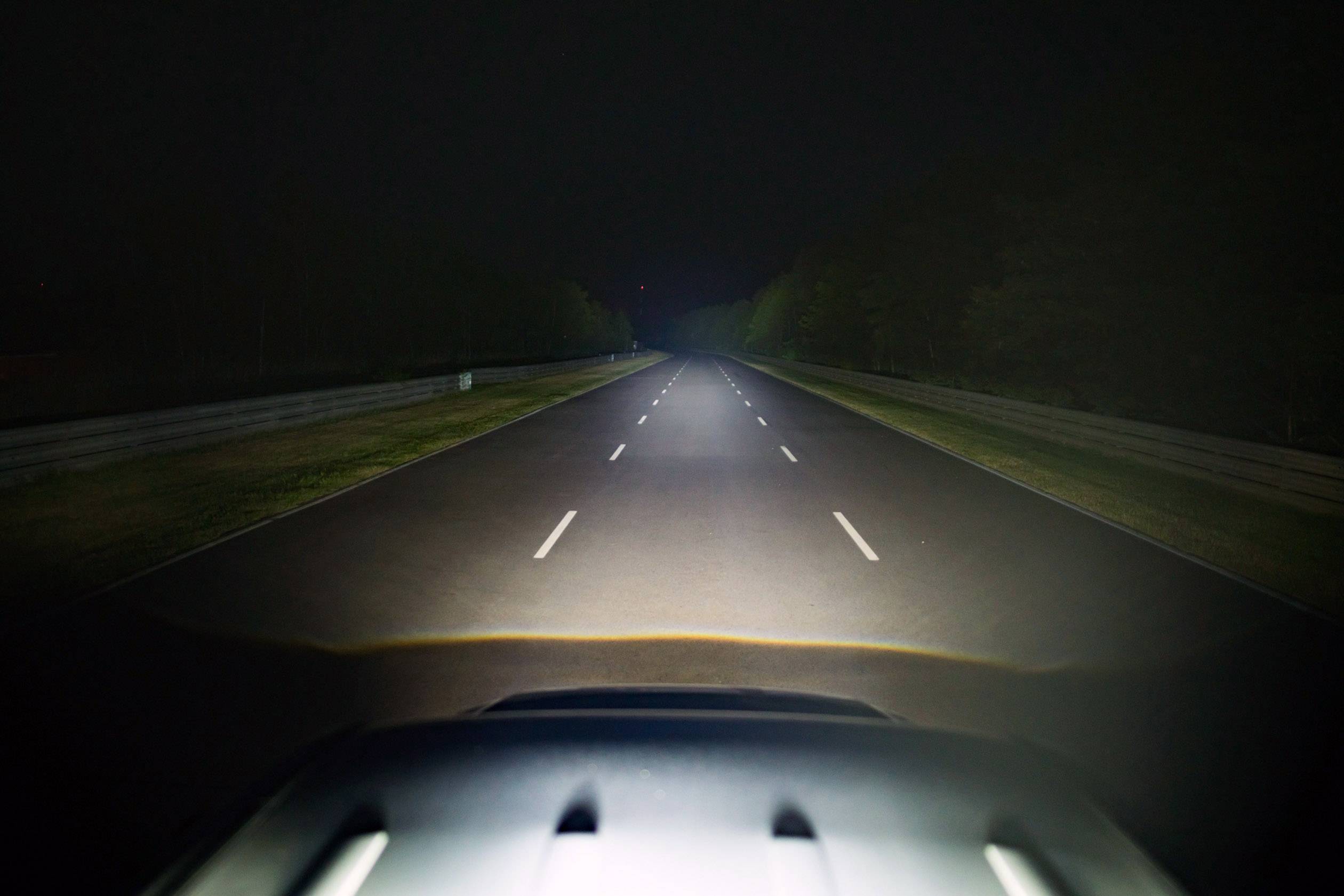 OSRAM Fernscheinwerfer LEDDL104-CB SM LEDriving LIGHTBAR FX500-CB SM LED vorne (B x H x T) 564 x 77 x 93.5 mm Schwarz