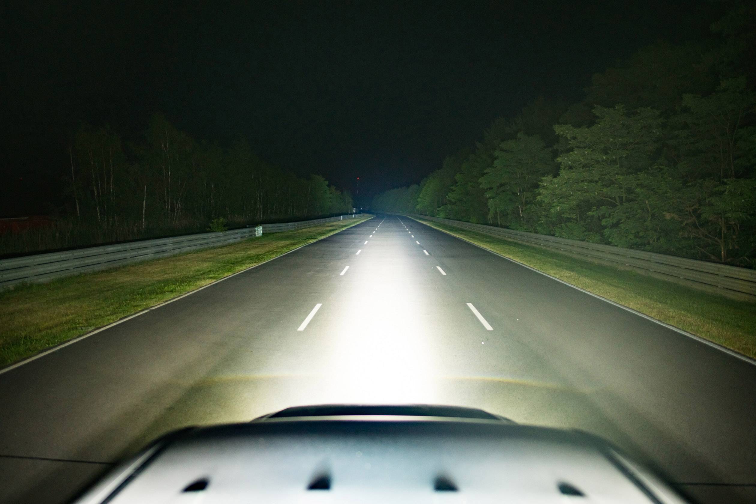 OSRAM Fernscheinwerfer LEDDL106-SP LEDriving Lightbar SX300-SP LED vorne (B x H x T) 350 x 63.5 x 50 mm Schwarz