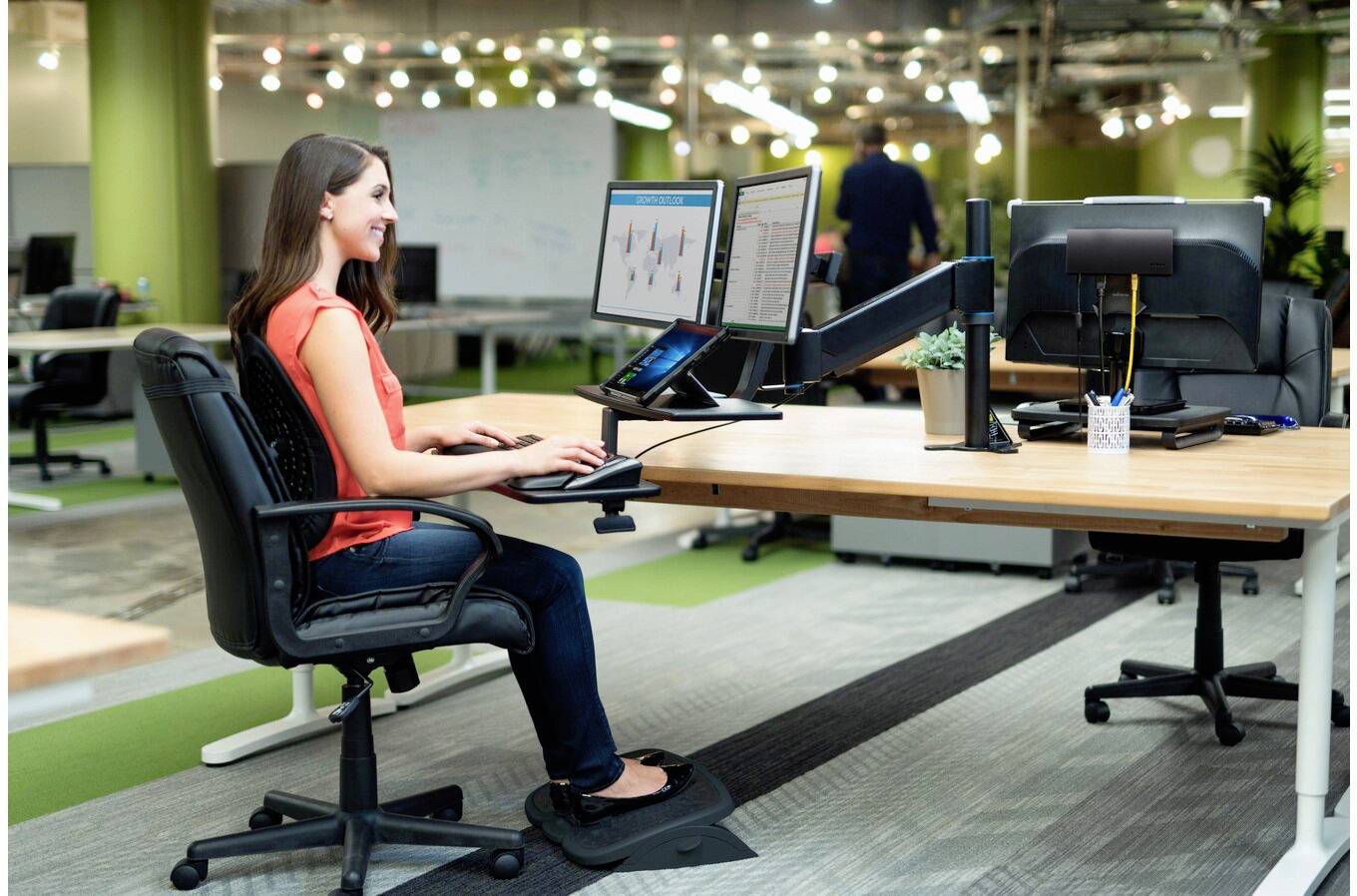 Kensington K52789WW SoleMate™ Fußstütze (B x H x T) 450 x 90 x 350 mm höhenverstellbar, neigungsverstellbar Schwarz