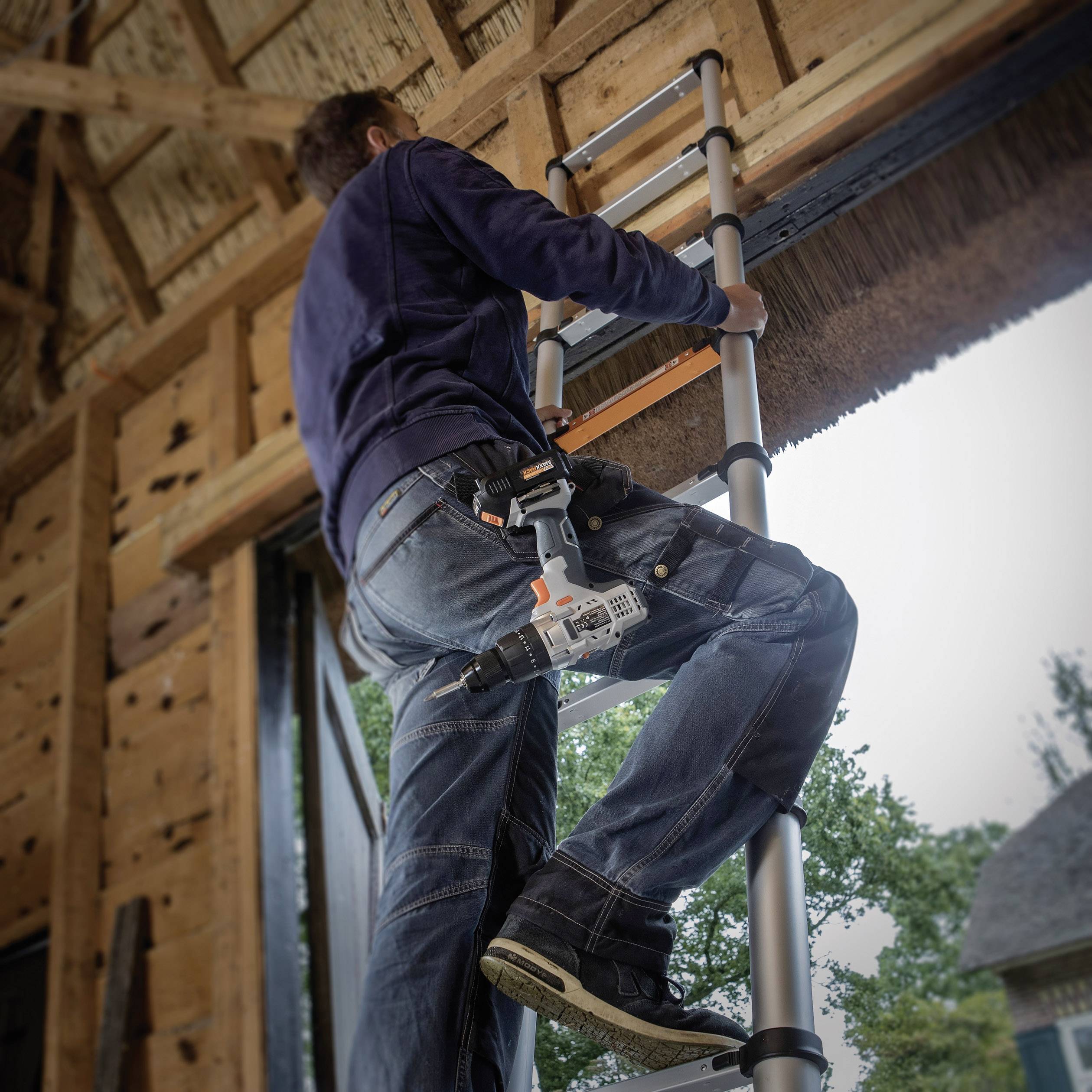 Batavia Giraffe Air 7063088 Aluminium Teleskopleiter Arbeitshöhe (max.): 4.6 m Silber, Schwarz, Bronze 15.3 kg