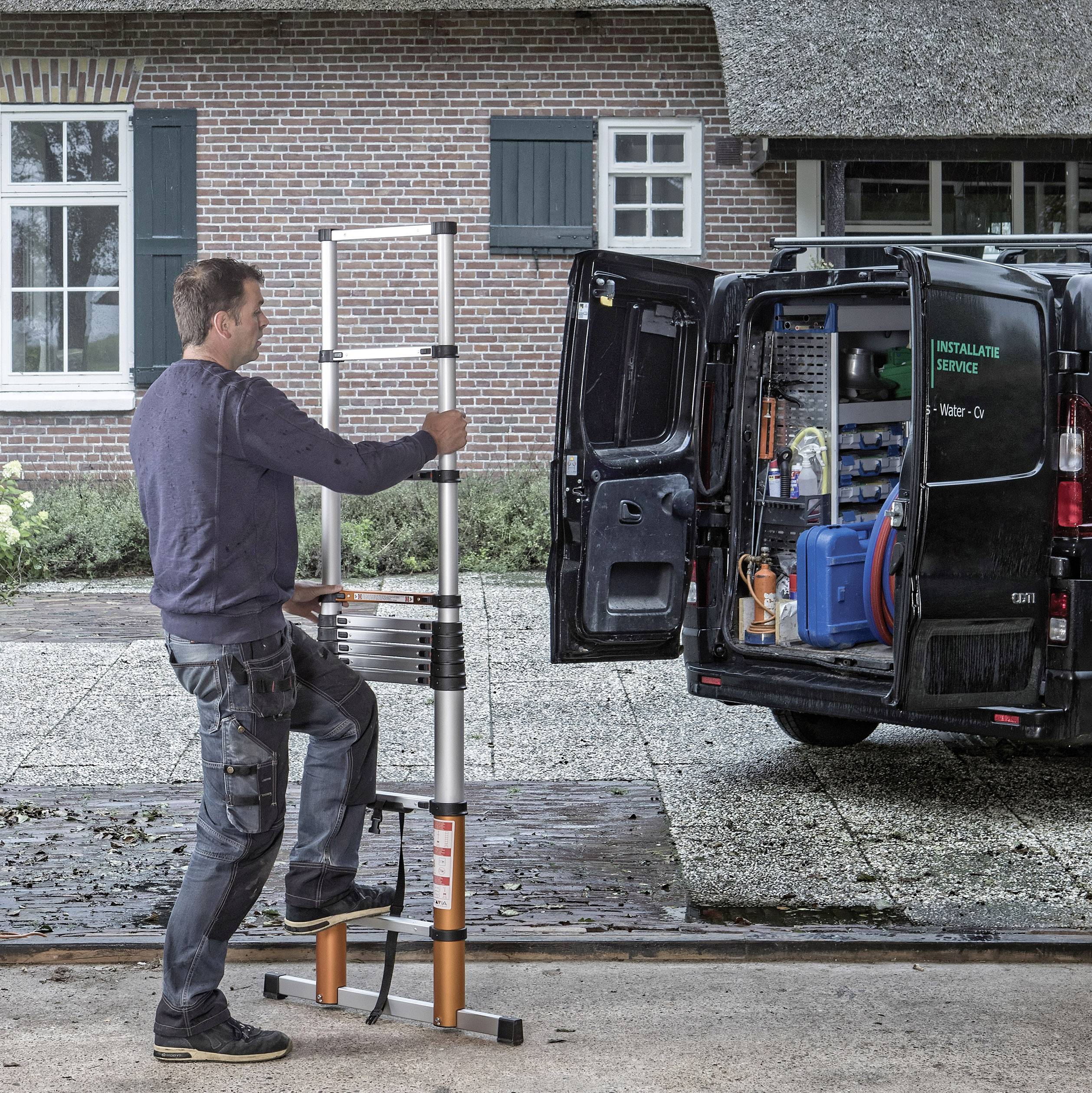 Batavia Giraffe Air 7063088 Aluminium Teleskopleiter Arbeitshöhe (max.): 4.6 m Silber, Schwarz, Bronze 15.3 kg