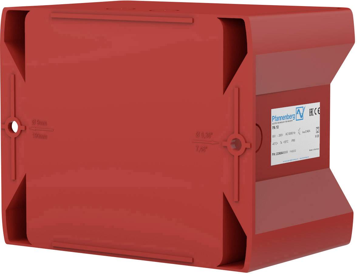 Rote, quadratische Kunststoffbox mit einer weißen Etikette auf der Seite, die technische Informationen und das Logo von Pfannenberg zeigt.