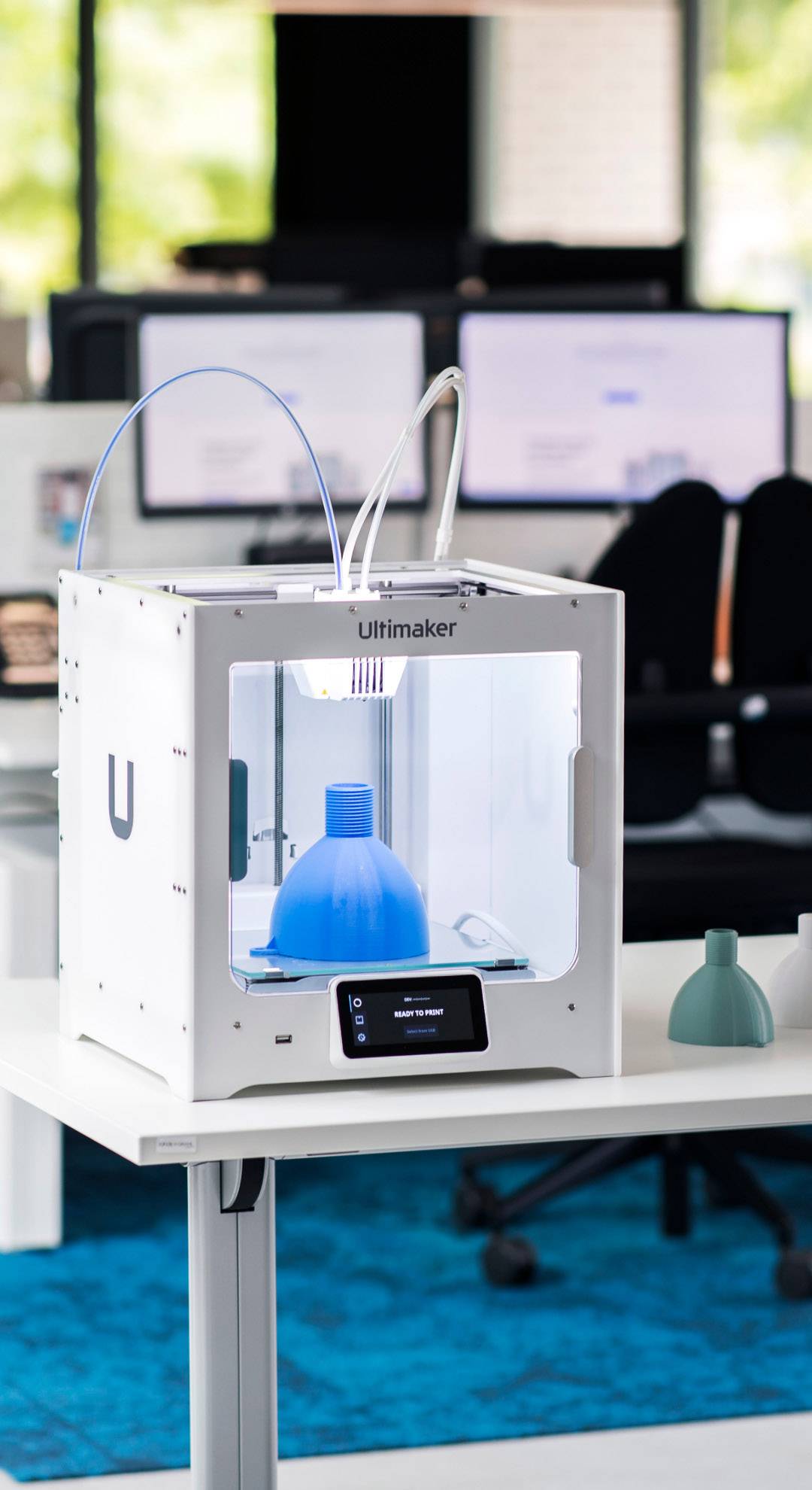 UltiMaker S3 3D Drucker beheizbares Druckbett, Dual-Düsen-System (Dual Extruder)
