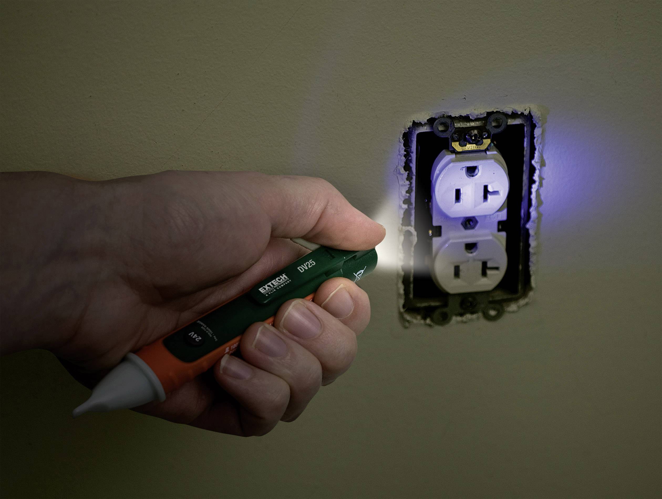 Extech EX505-K Hand-Multimeter digital Wasserdicht (IP67) CAT IV 600V Anzeige (Counts): 4000