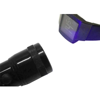 Berger & Schröter UV 395-400 nm UV-LED Taschenlampe mit Handschlaufe batteriebetrieben 95g Berger & Schröter UV 395-400 nm UV-LED Taschenlampe mit Handschlaufe batteriebetrieben 95g