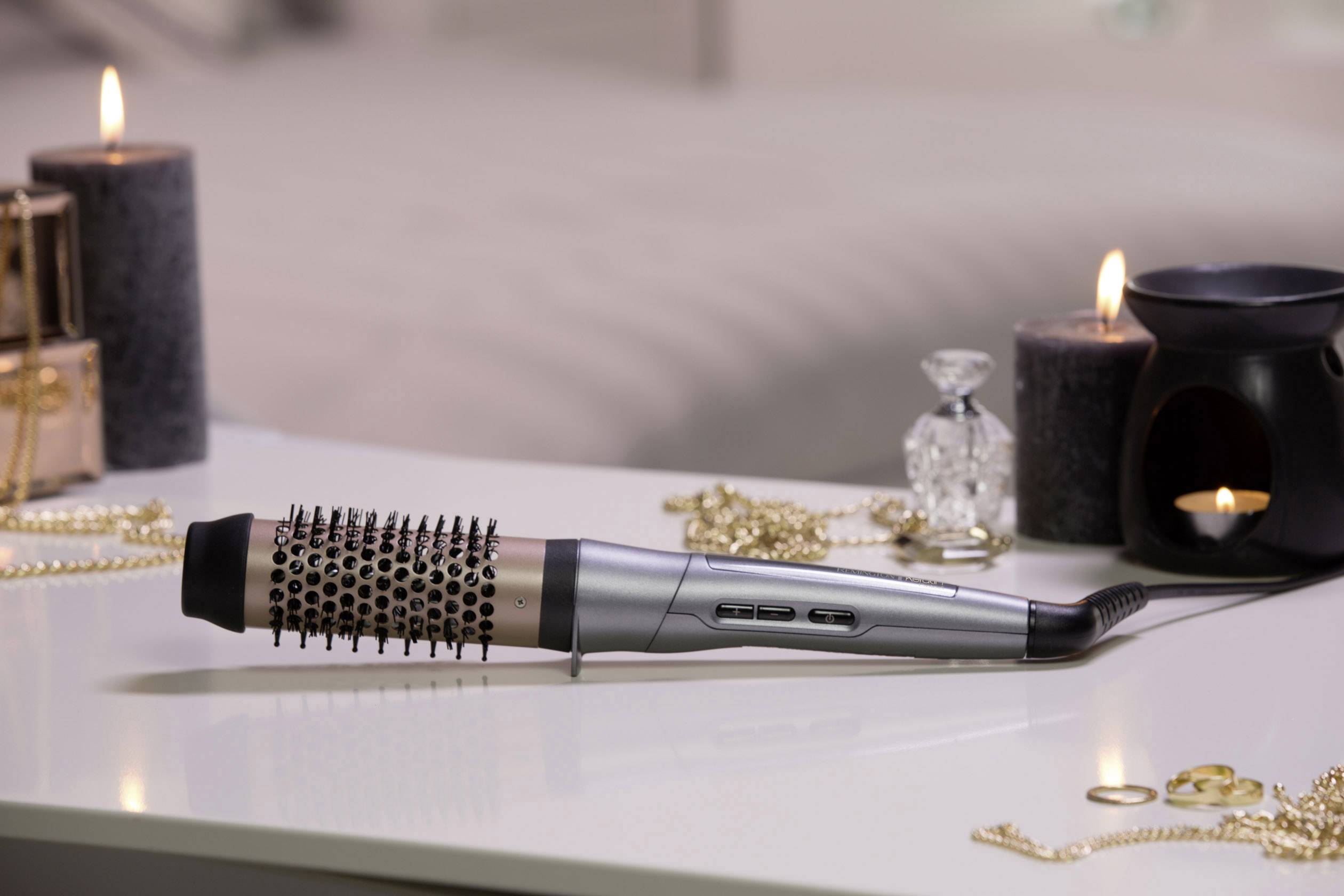 Remington CB8338 Warmluftbürste Schwarz mit Display