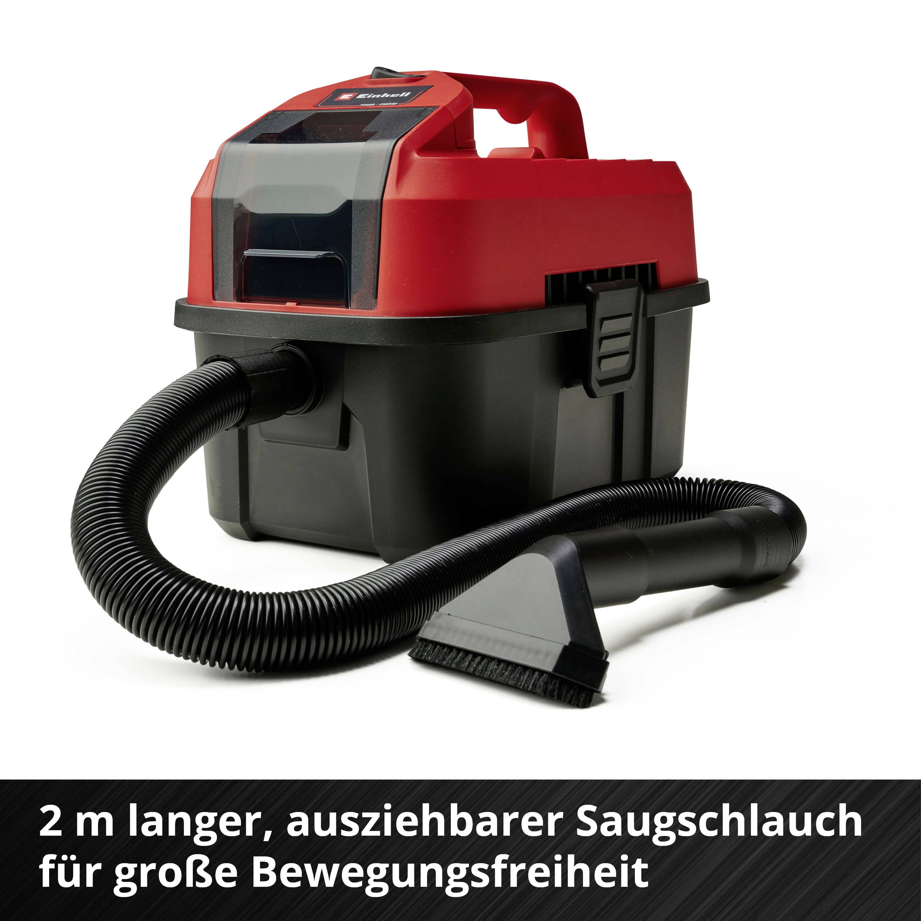 Industriestaubsauger mit rotem Gehäuse, ausziehbarem 2 m Schlauch. Text: '2 m langer, ausziehbarer Saugschlauch für große Bewegungsfreiheit'.
