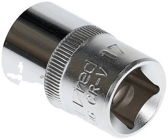 Ein silberfarbener Steckschlüsselaufsatz, markiert mit 'CR-V 17', geeignet für mechanische oder handwerkliche Arbeiten.