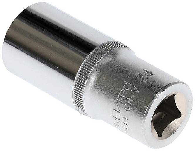 Eine metallene Stecknuss, vermutlich für einen Steckschlüsselsatz, mit der Aufschrift 'CR-V 24'.