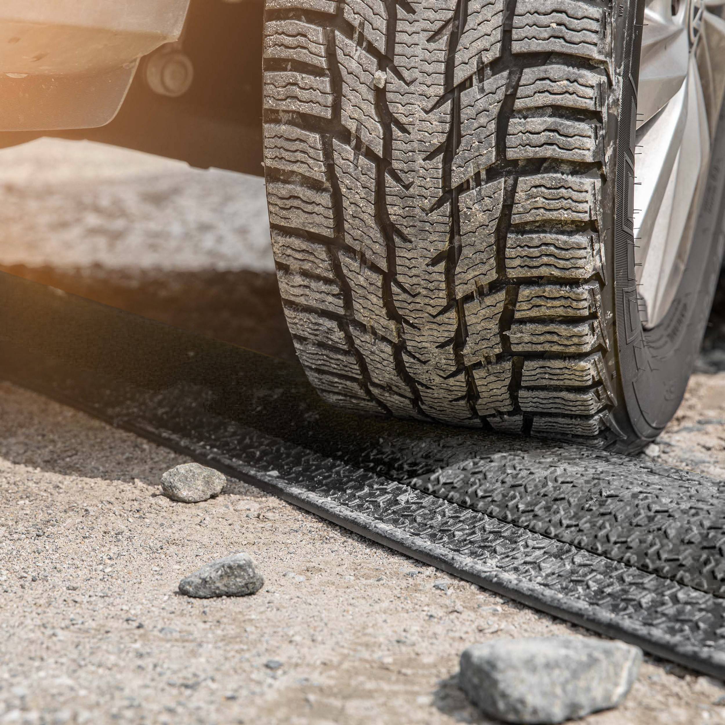 DEFENDER by Adam Hall 86100BLK Kabelbrücke Schwarz