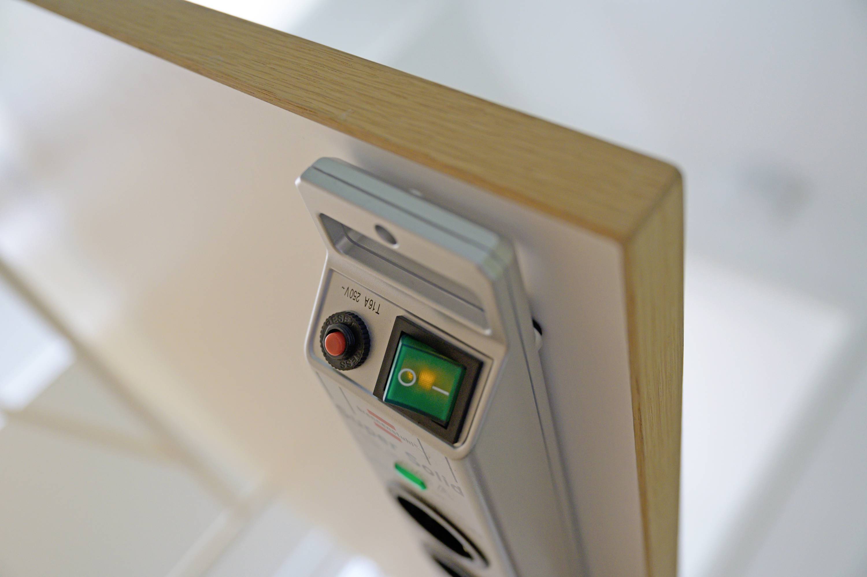 Brennenstuhl 1153340315 Überspannungsschutz-Steckdosenleiste 5fach Silber Schutzkontakt 1St.