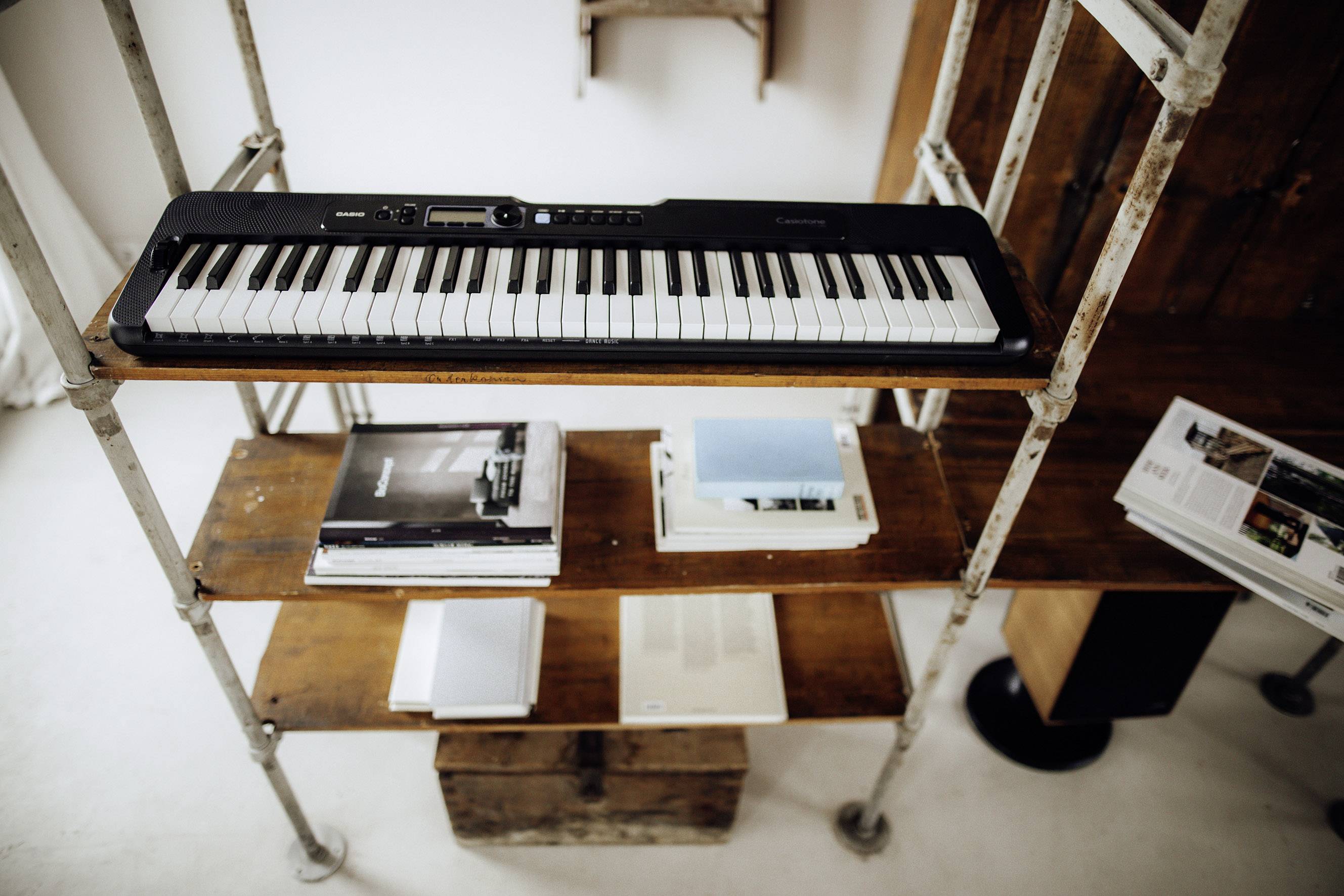 Casio Casiotone LK-S250C7 Leuchttasten-Keyboard Schwarz Leuchttasten