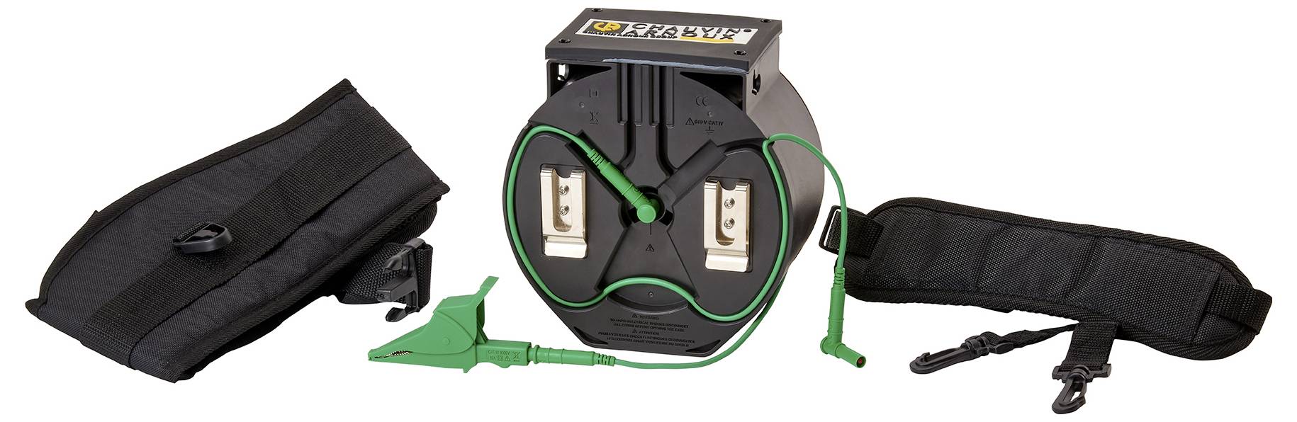 Ein tragbares Ladegerät mit zwei Steckplätzen und Kabeln, umgeben von einer schwarzen Tasche und Zubehörteilen.