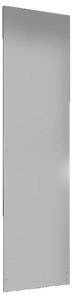 Ein rechteckiges, metallisches Paneel mit glatter Oberfläche, das vertikal ausgerichtet ist.