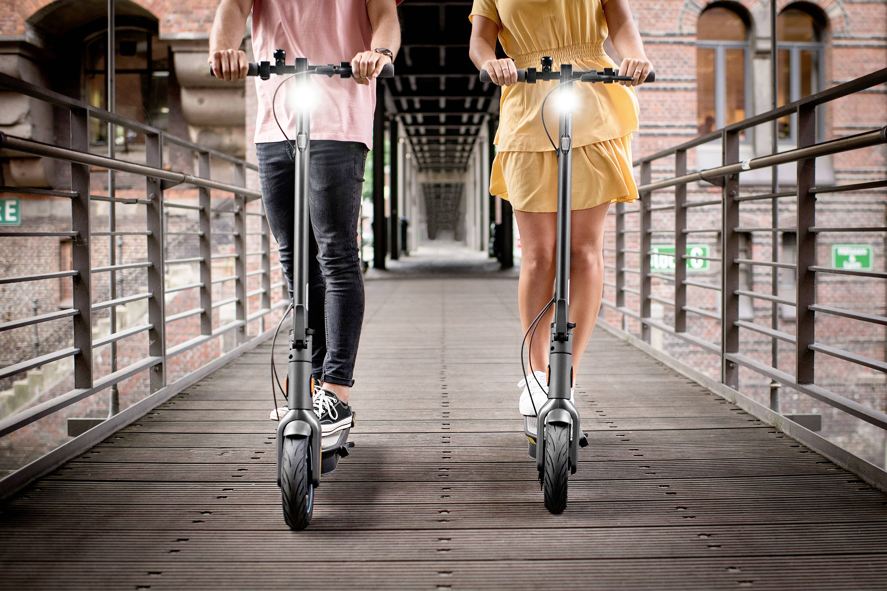 Segway Ninebot KickScooter MAX G30D powered by SEGWAY E-Scooter Dunkelgrau Li-Ion 36 V 15.3 Ah Straßenzulassung: Deutschland