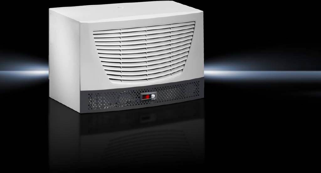 Weißer Klimagerät mit Lüftungsgitter und Bedienfeld, platziert vor schwarzem Hintergrund.