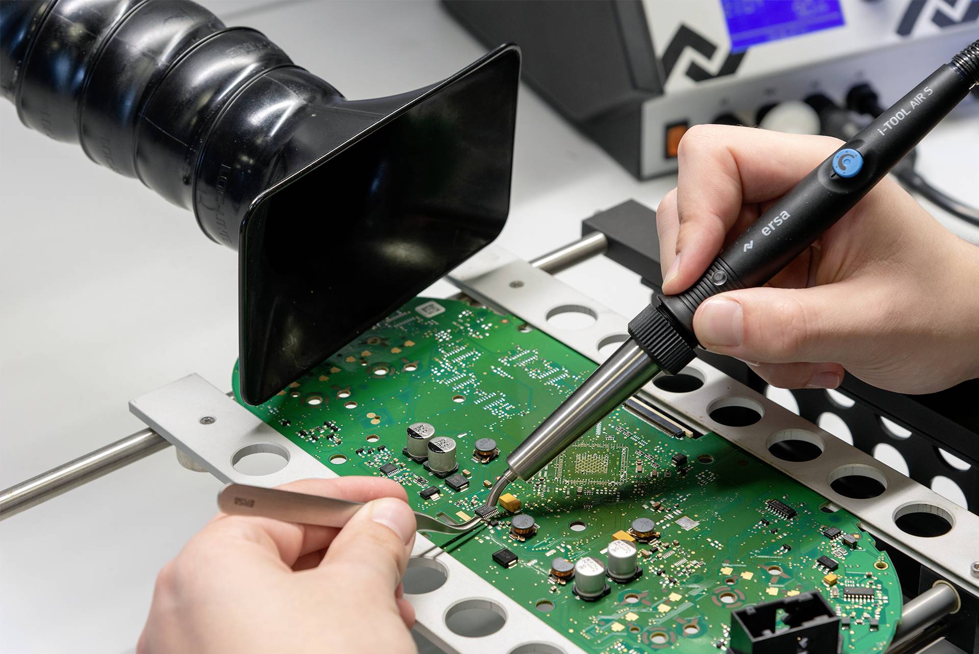 Ersa i-CON VARIO 2 + i-TOOL AIR S + CHIP TOOL VARIO Lötstation 200W +50 ...