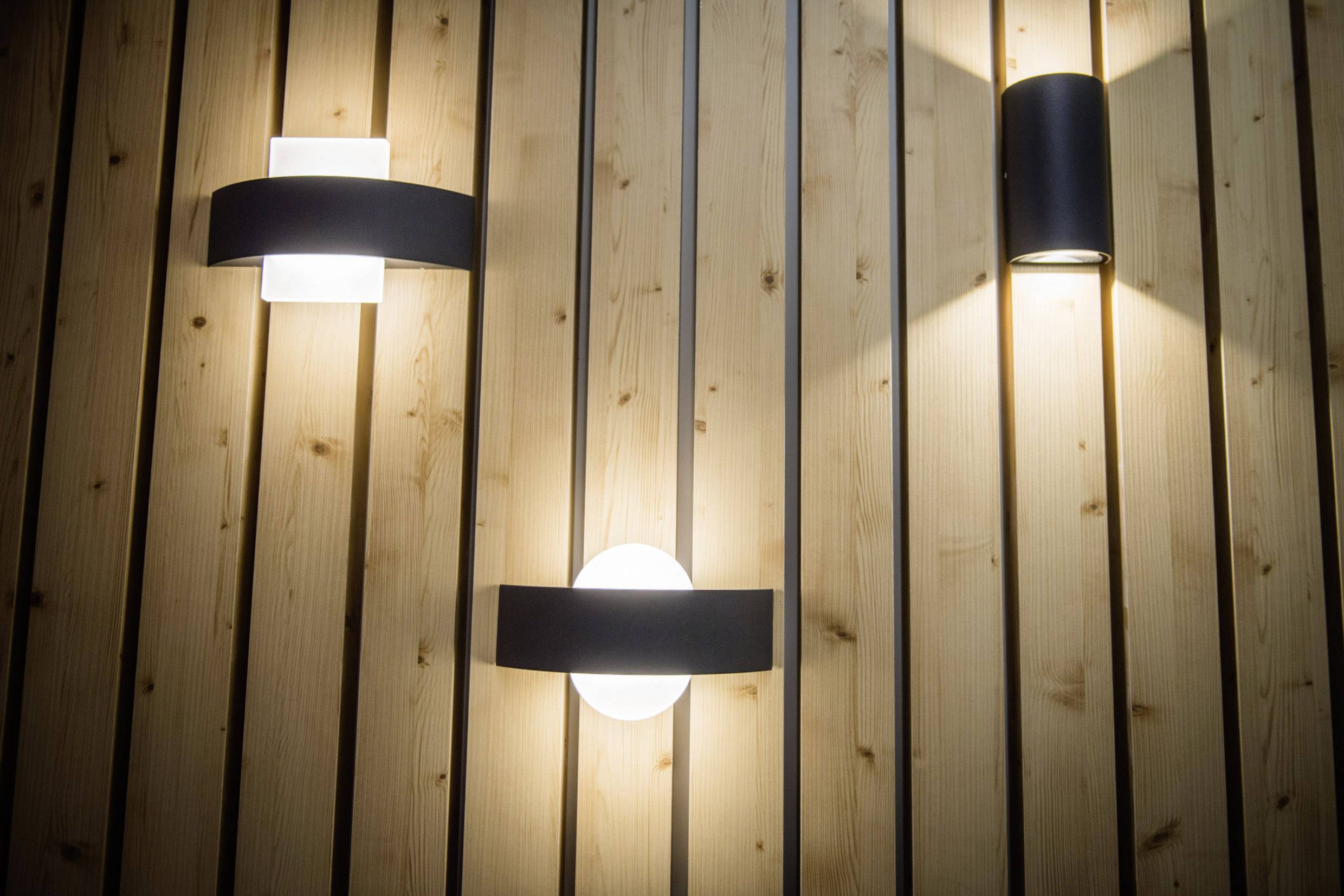 LEDVANCE ENDURA® STYLE SHIELD L 4058075205314 LED-Außenwandleuchte